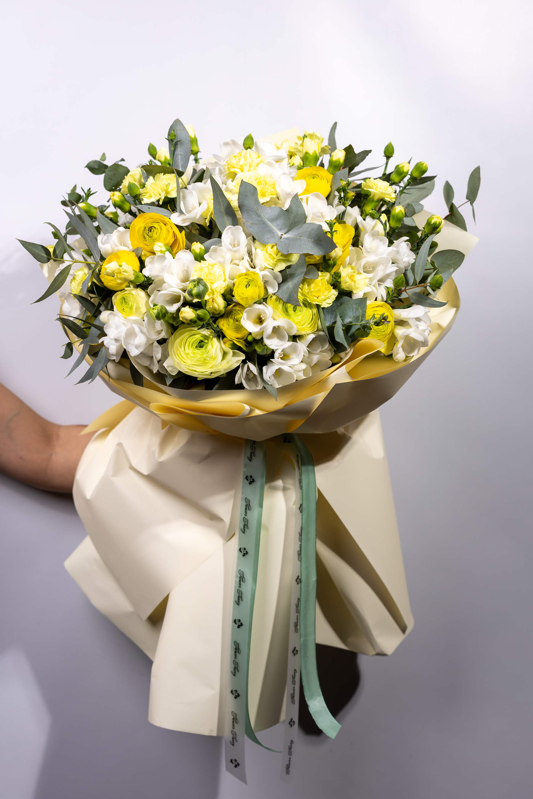 "Golden Dreams" bouquet – freesia, ranunculus, carnations - Image 1 of 3 | Flowers Theory