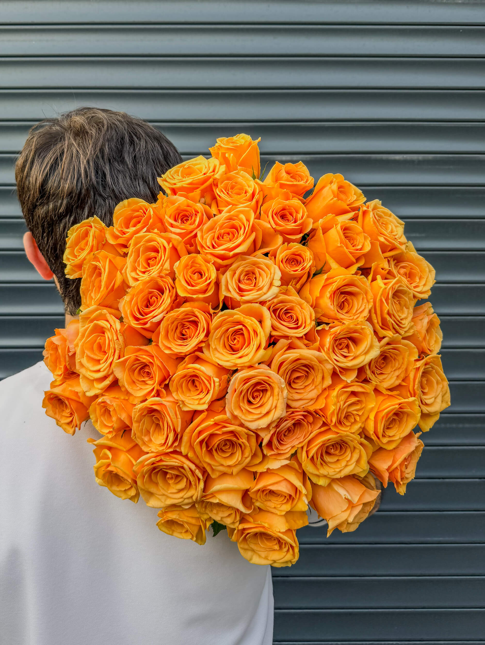 51 оранжевая роза 90 см - Тёплый солнечный букет - Image 1 of 2 | Flowers Theory