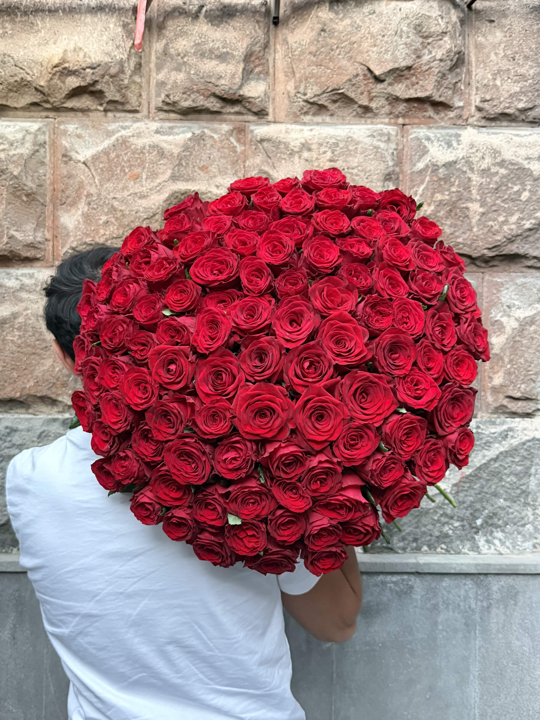 101 Red Rose Bouquet - Luxury Flowers for Special Moments - Fresh flowers Yerevan | Flowers Theory