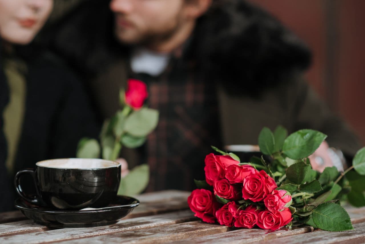 Midnight Flower Delivery Yerevan: Birthday Surprise Guide